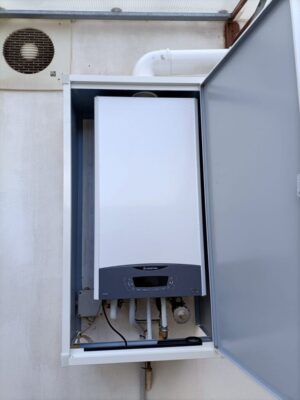 Caldaie a gas per acqua calda sanitaria e riscaldamento_15