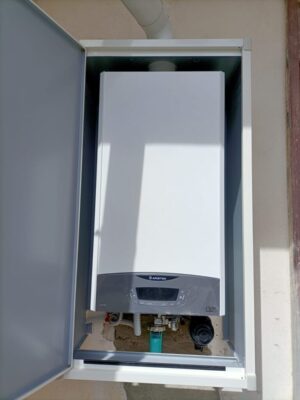 Caldaie a gas per acqua calda sanitaria e riscaldamento_9